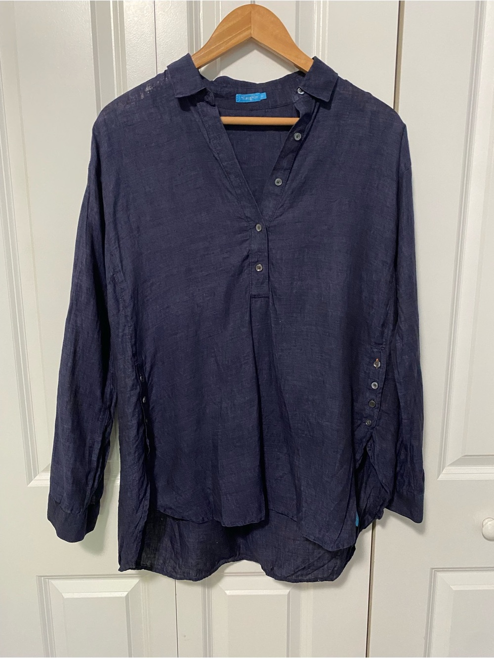J. McLaughlin Navy Long-Sleeve Linen Button-Down Shirt/Tunic